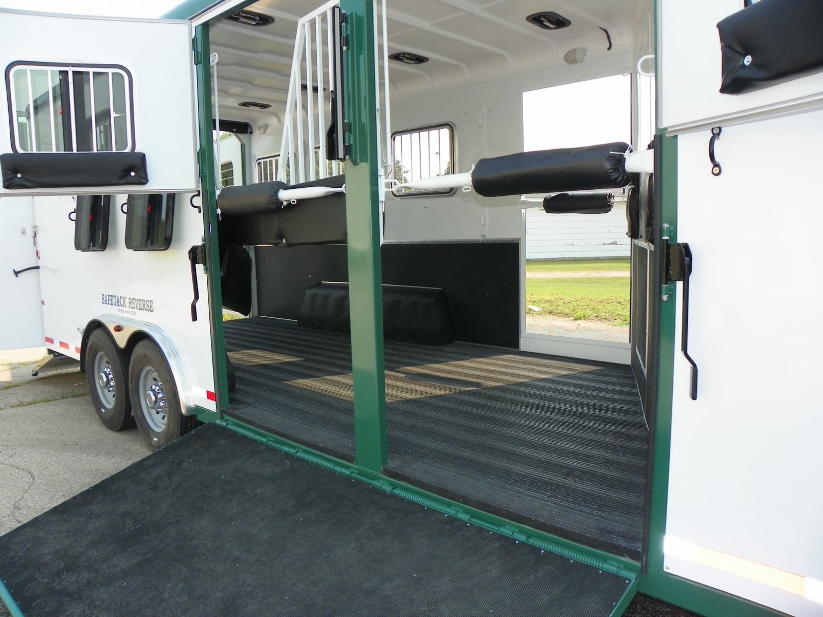 Warmblood Horse Trailer What Size Do You Need?